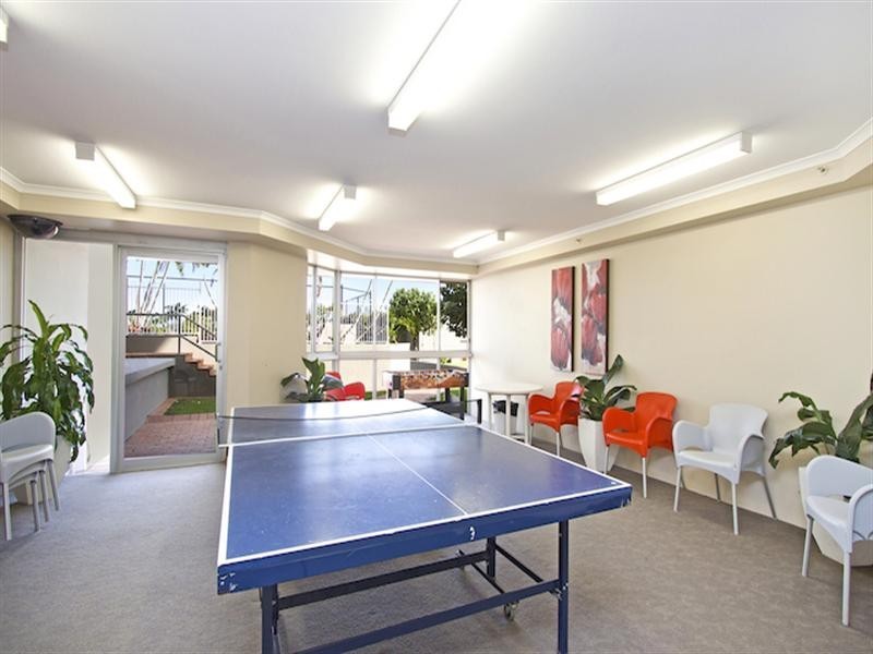 Coolangatta QLD 4225