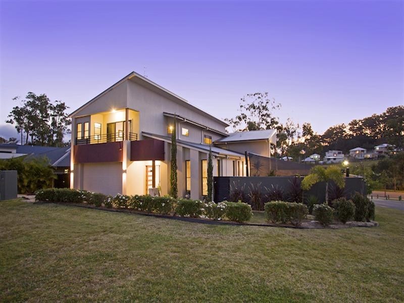 26 Frog Rock Crescent, Reedy Creek QLD 4227