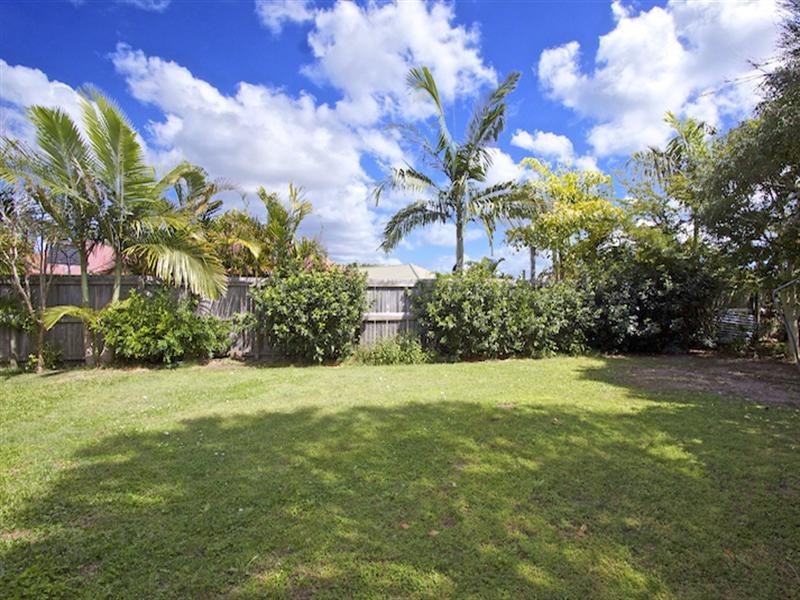12 Cook Crescent, Tweed Heads South NSW 2486