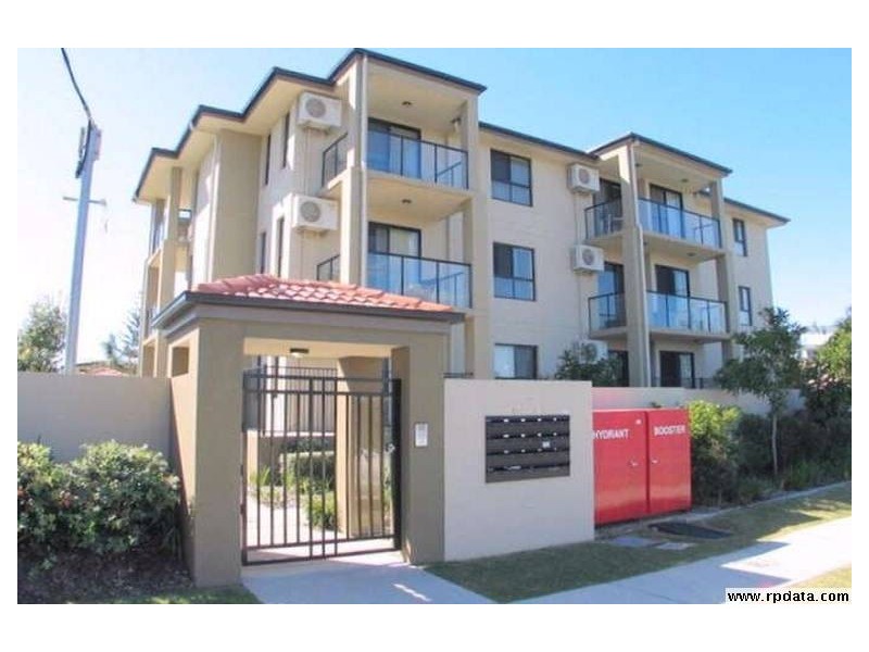 2/113 Golden Four Drive, Tugun QLD 4224
