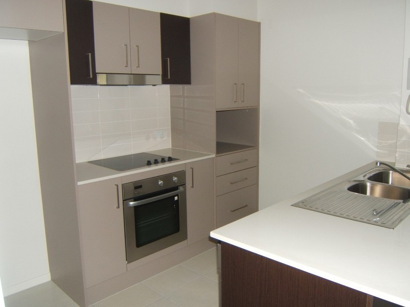 2/113 Golden Four Drive, Tugun QLD 4224