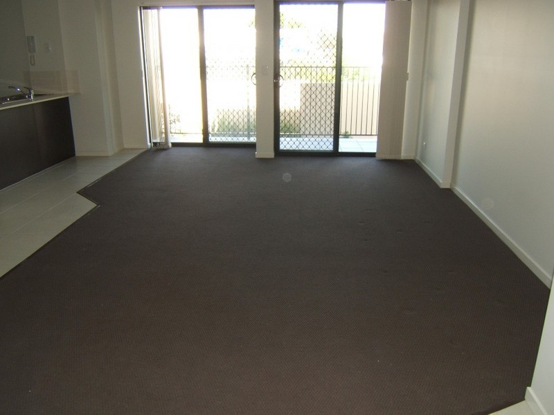 2/113 Golden Four Drive, Tugun QLD 4224