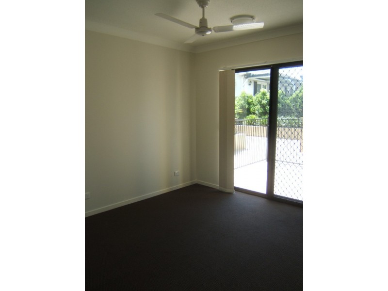 2/113 Golden Four Drive, Tugun QLD 4224