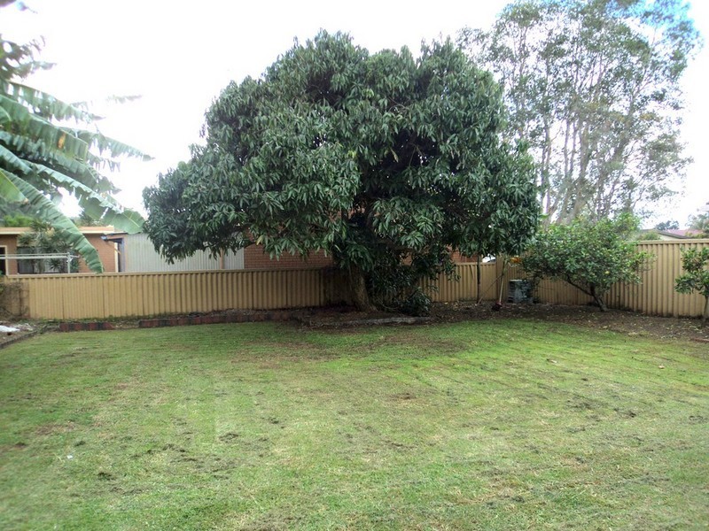 17 The Lakes Drive, Tweed Heads West NSW 2485