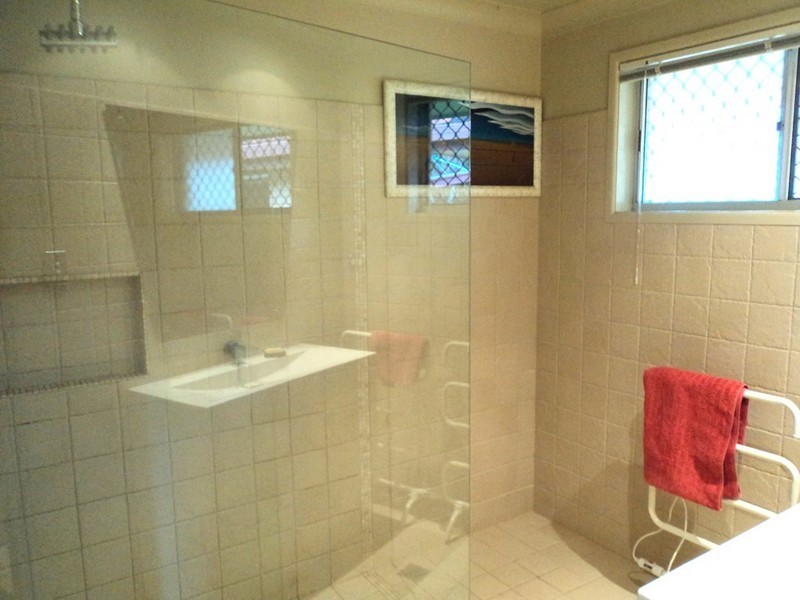 17 The Lakes Drive, Tweed Heads West NSW 2485