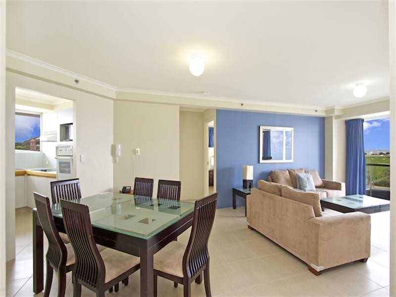 35/62 Marine Parade, Coolangatta QLD 4225