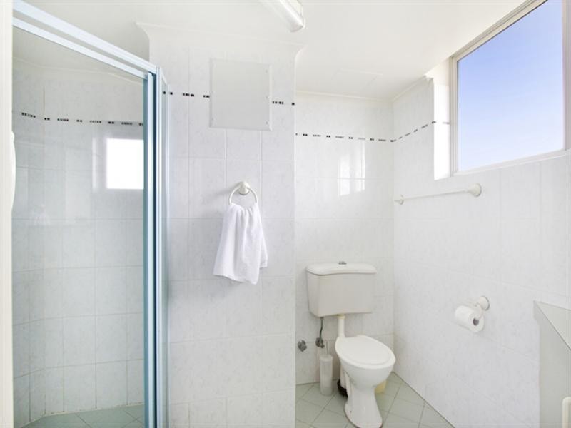 35/62 Marine Parade, Coolangatta QLD 4225