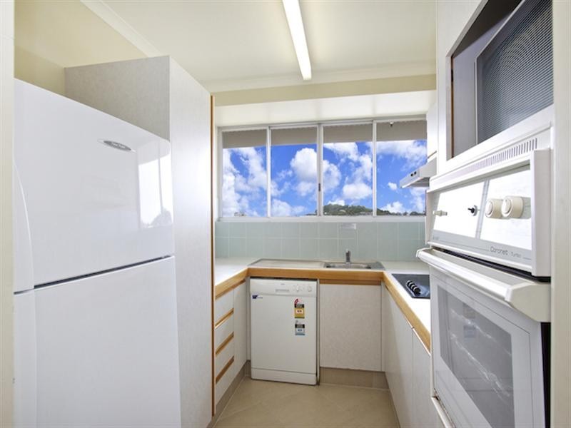 35/62 Marine Parade, Coolangatta QLD 4225