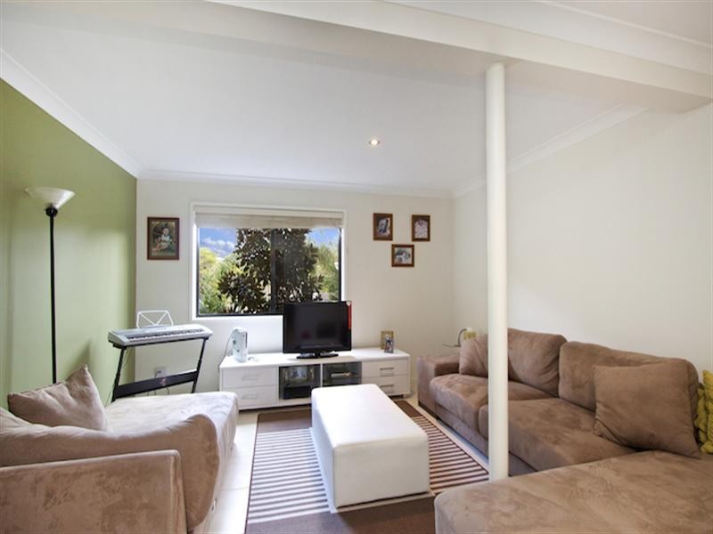 8 Elowra Court, Tugun QLD 4224