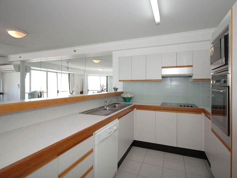 Coolangatta QLD 4225