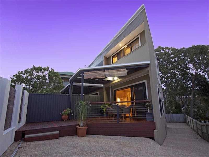 1/69 Dixon Street, Coolangatta QLD 4225