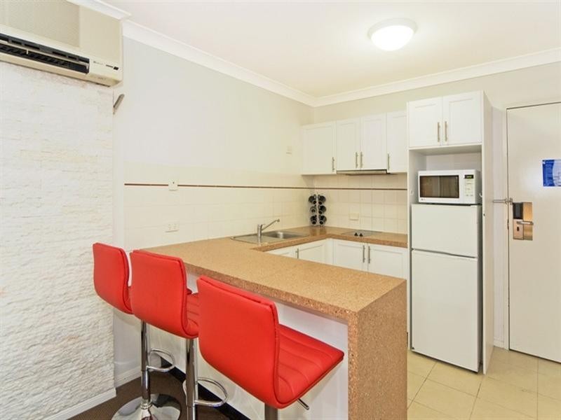 Coolangatta QLD 4225