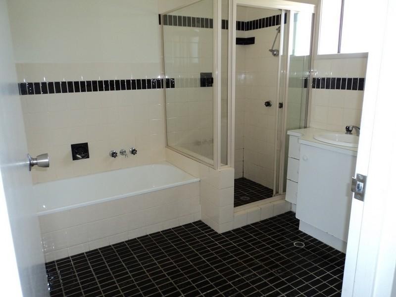 10/57 Dixon Street, Coolangatta QLD 4225