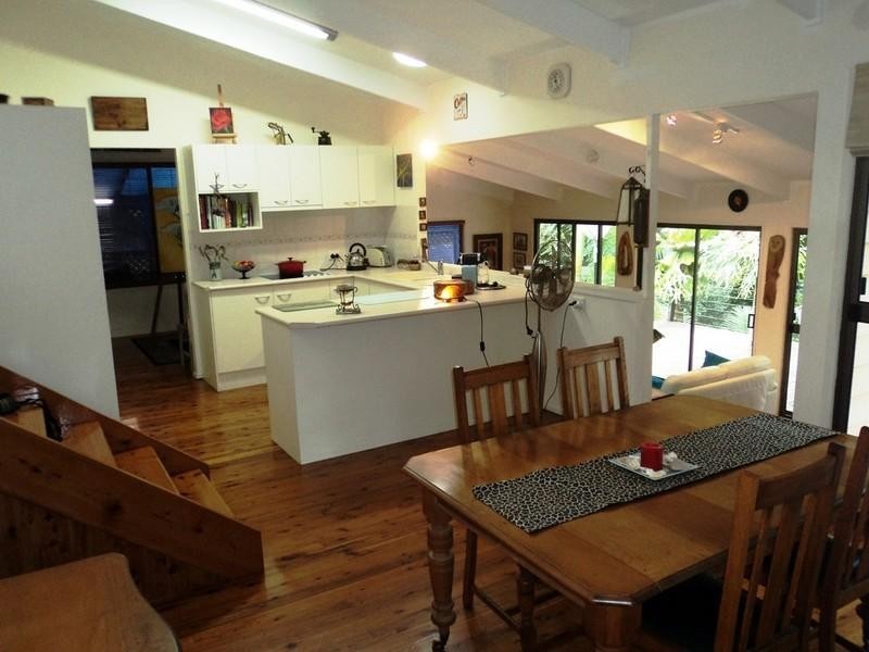 36 Peninsula Drive, Bilambil Heights NSW 2486