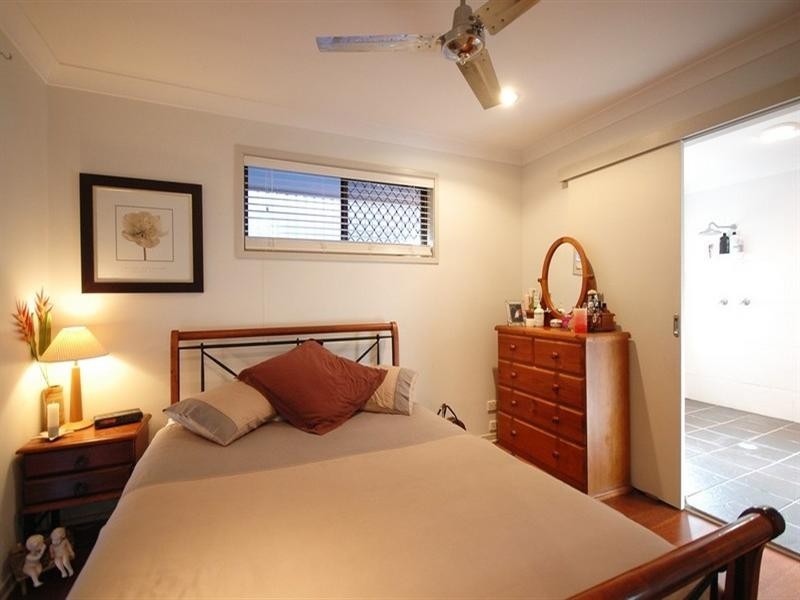 1/1 Flame Tree Terrace, Banora Point NSW 2486