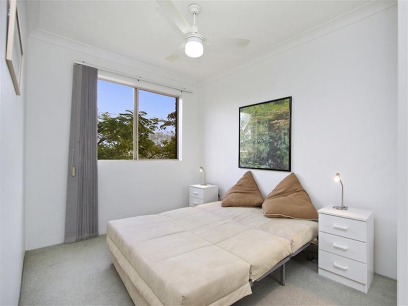 21/15-17 South Street, Coolangatta QLD 4225