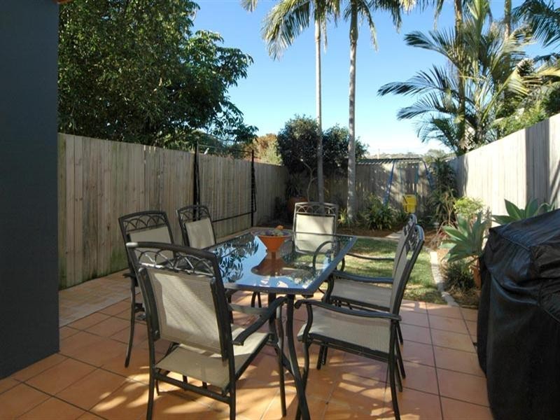 18a First Avenue, Palm Beach QLD 4221