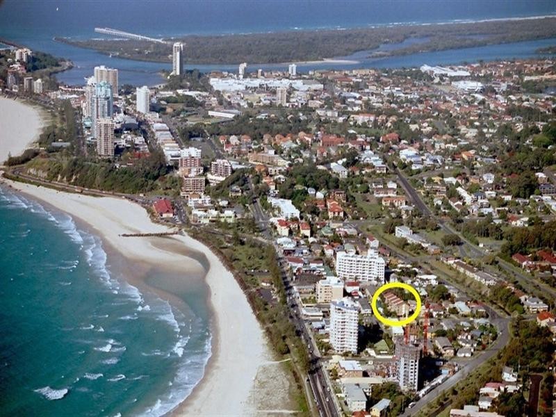 8/6 Haig Street, Kirra QLD 4225