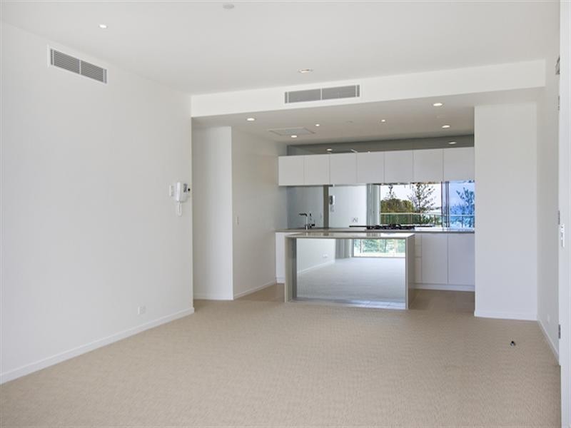 802/38 Musgrave Street, Kirra QLD 4225