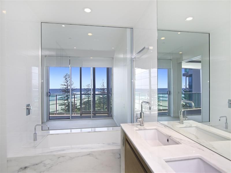 802/38 Musgrave Street, Kirra QLD 4225