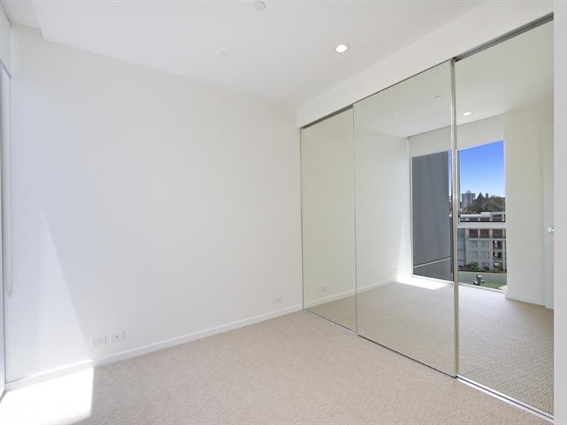 802/38 Musgrave Street, Kirra QLD 4225