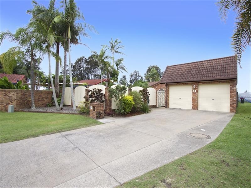 14 Seafarer Place, Banora Point NSW 2486