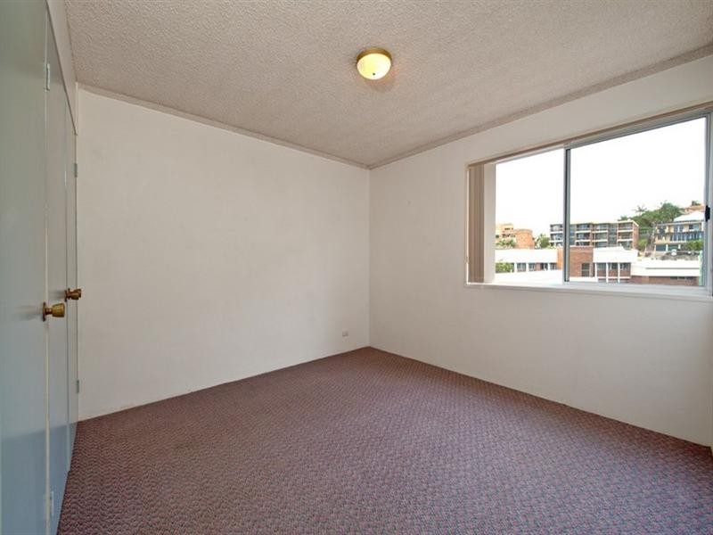 3/22 Garrick Street, Coolangatta QLD 4225