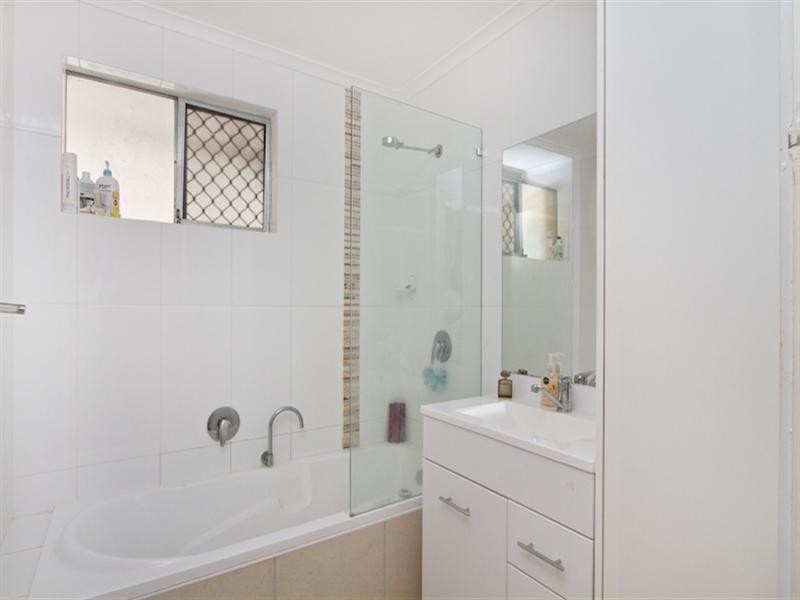 10 Koombala Street, Tugun QLD 4224