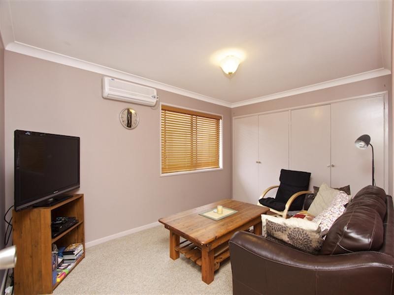 11 Pelican Place, Tweed Heads West NSW 2485