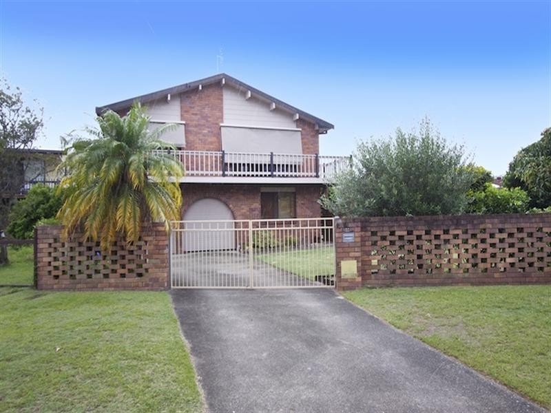 11 Pelican Place, Tweed Heads West NSW 2485