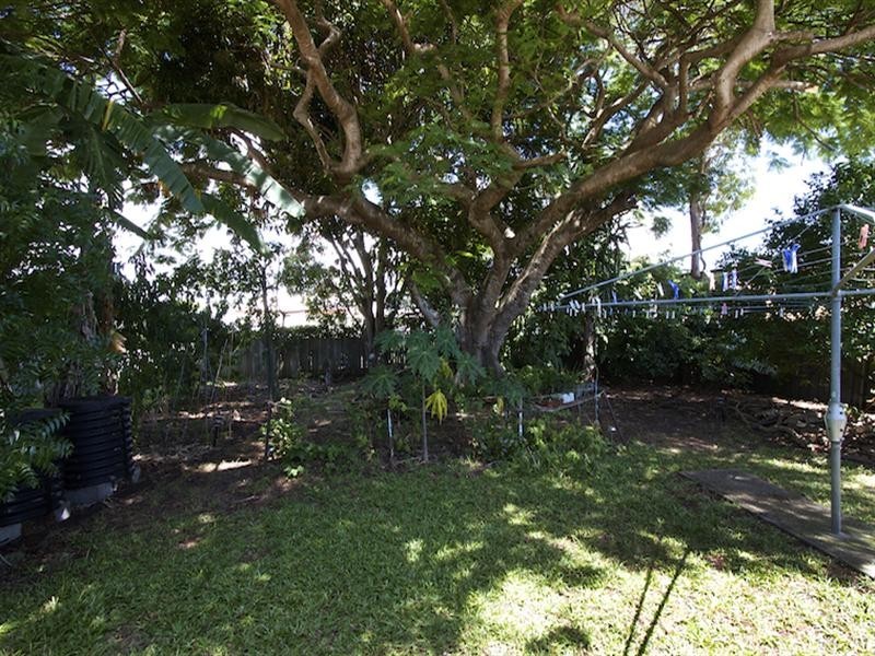1 Oxley Street, Tweed Heads South NSW 2486
