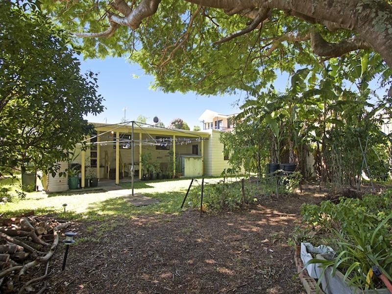 1 Oxley Street, Tweed Heads South NSW 2486