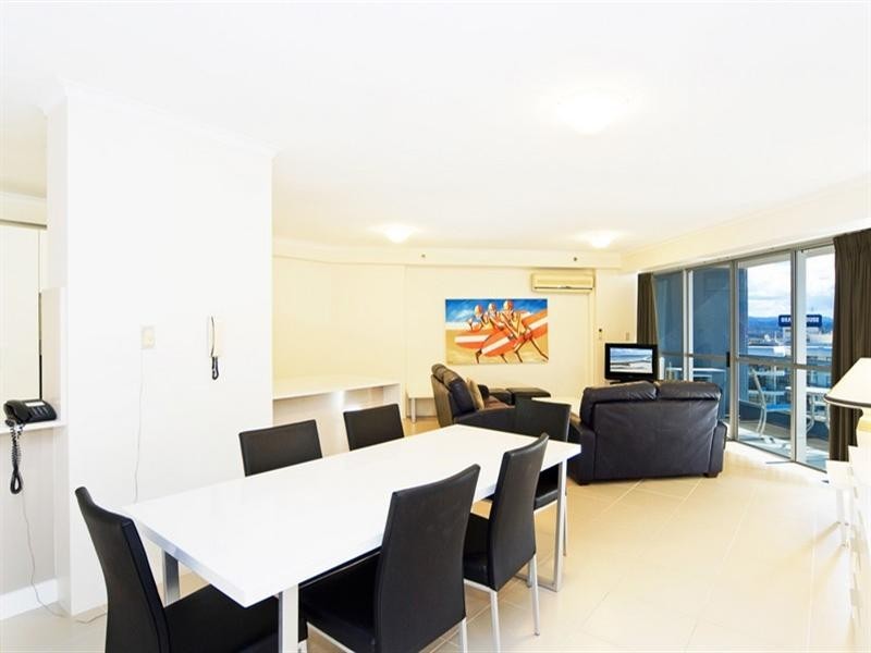 113/62 Marine Parade, Coolangatta QLD 4225