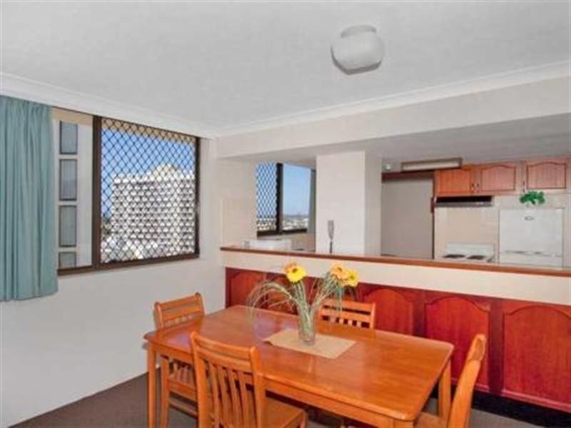 19/82 Marine Parade, Coolangatta QLD 4225