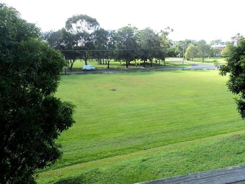 2/40 Dutton Street, Coolangatta QLD 4225