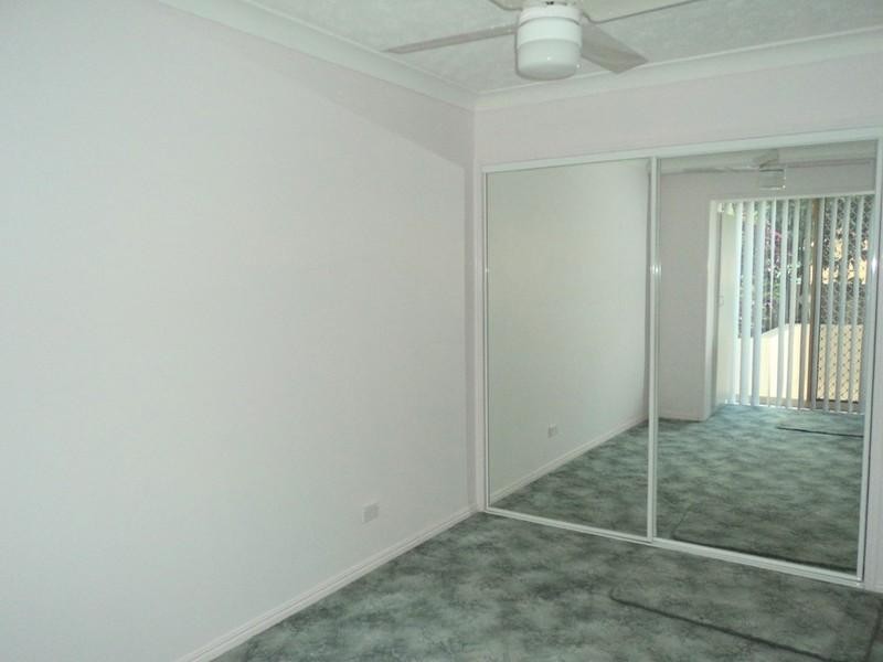 2/40 Dutton Street, Coolangatta QLD 4225