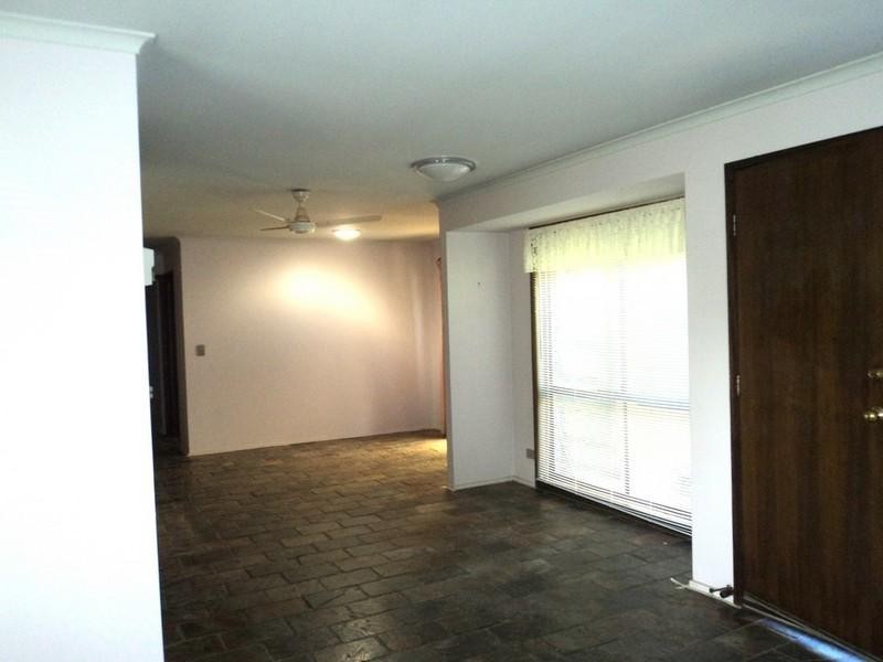 24 Plover Place, Tweed Heads West NSW 2485