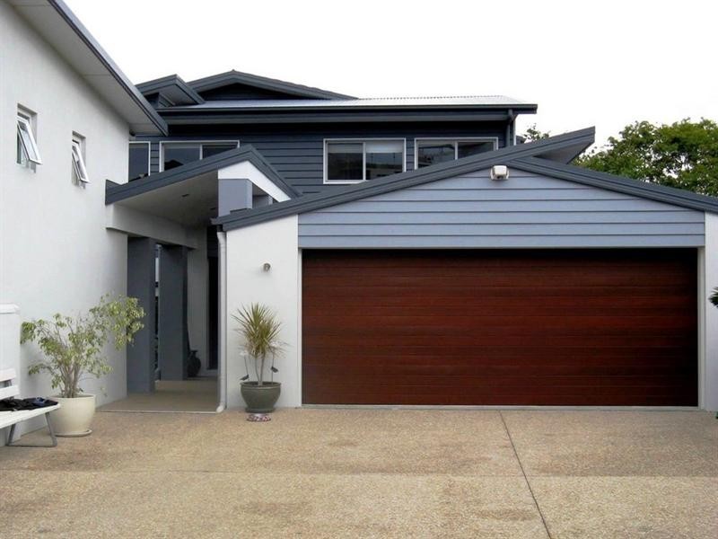 4 Bolton Street, Kirra QLD 4225