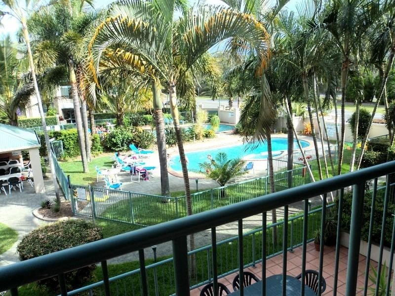 23/147 Golden Four Drive, Bilinga QLD 4225