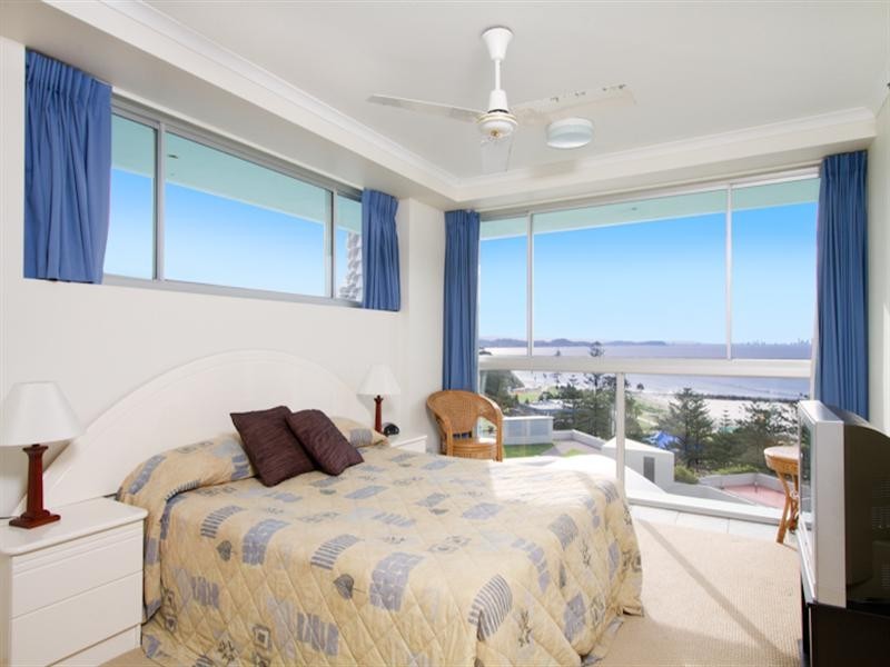 Coolangatta QLD 4225