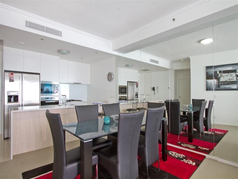 1504/110 Marine Parade, Coolangatta QLD 4225