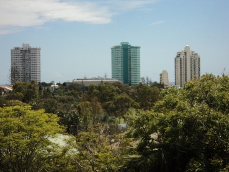 10/57 Dixon Street, Coolangatta QLD 4225