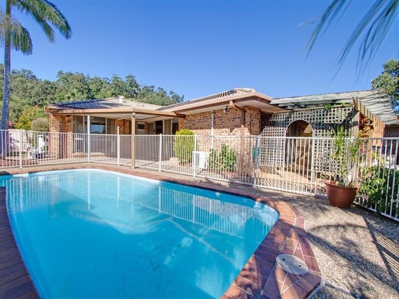 70 Bienvenue Drive, Currumbin Waters QLD 4223