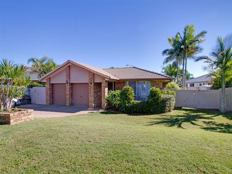 70 Bienvenue Drive, Currumbin Waters QLD 4223