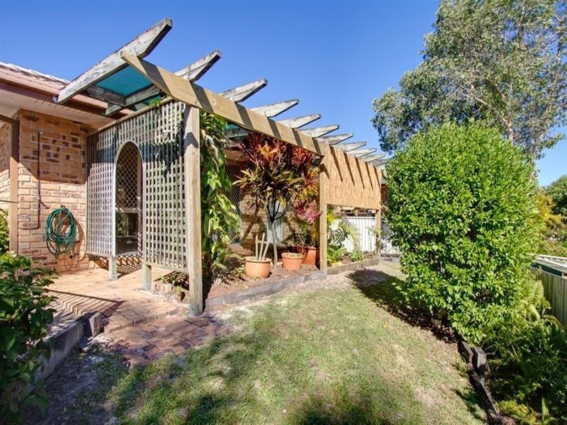 70 Bienvenue Drive, Currumbin Waters QLD 4223
