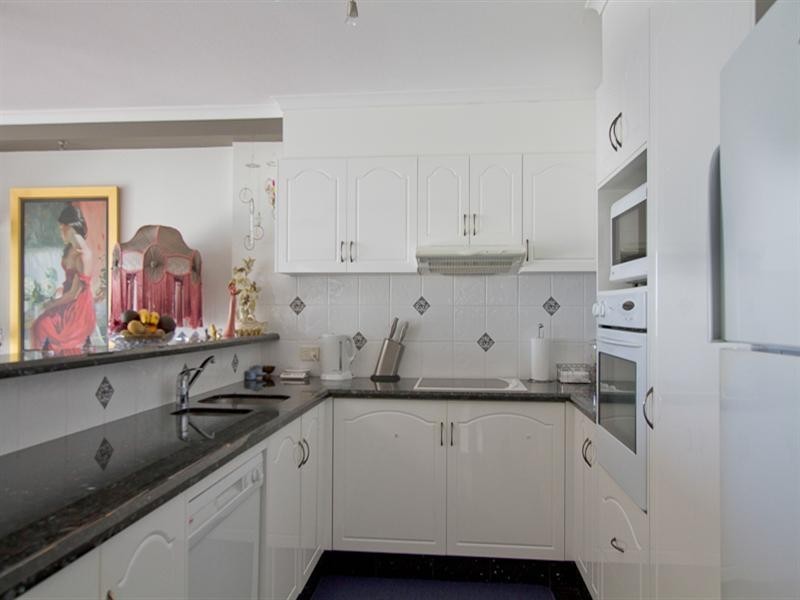 50/70 Marine Parade, Coolangatta QLD 4225