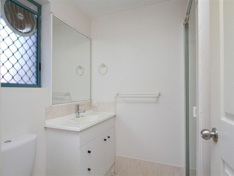 3/56 Coolangatta Road, Coolangatta QLD 4225