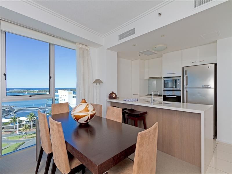 905/120 Marine Parade, Coolangatta QLD 4225