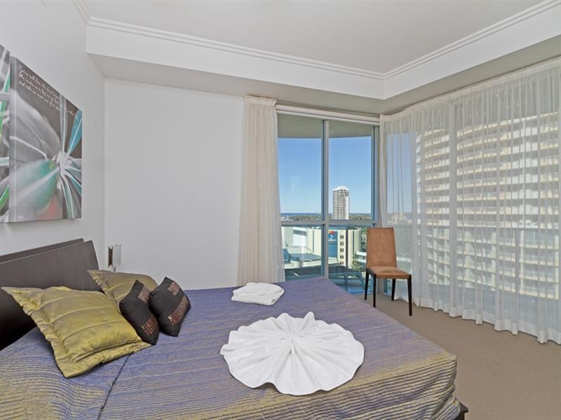 905/120 Marine Parade, Coolangatta QLD 4225