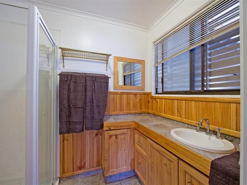 20 Hoffschildt Drive, Currumbin Waters QLD 4223